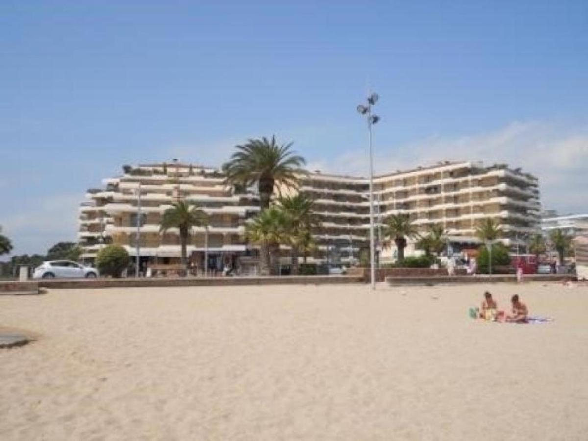 Fréjus, 1 Pièce, 4 Personnes - Fr-1-226a-31 *